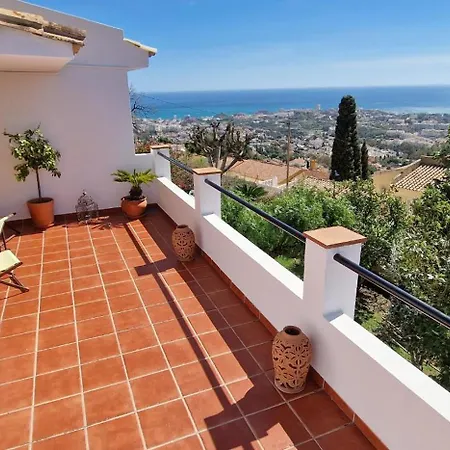 Villa Veleta In Benalmadena